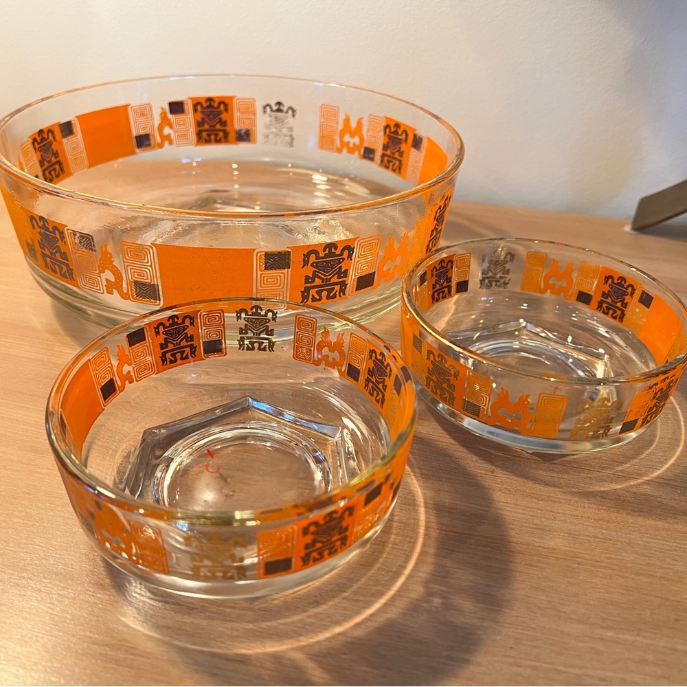 Vintage Jeanette Aztec Orange Glass Bowl Set
